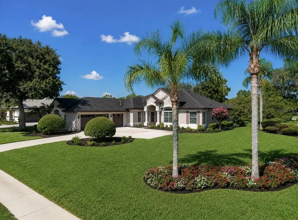 6105 Audubon Manor Boulevard Lithia FL 33547