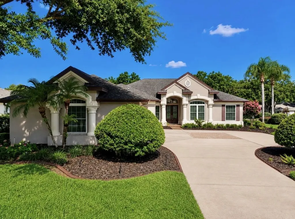 6105 Audubon Manor Boulevard Lithia FL 33547