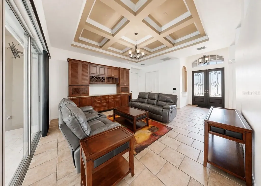 6105 Audubon Manor Boulevard Lithia FL 33547