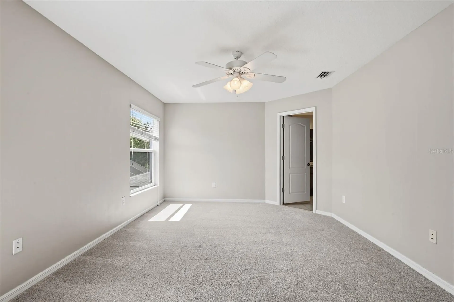 18318 Holland House Loop Land O Lakes FL 34638