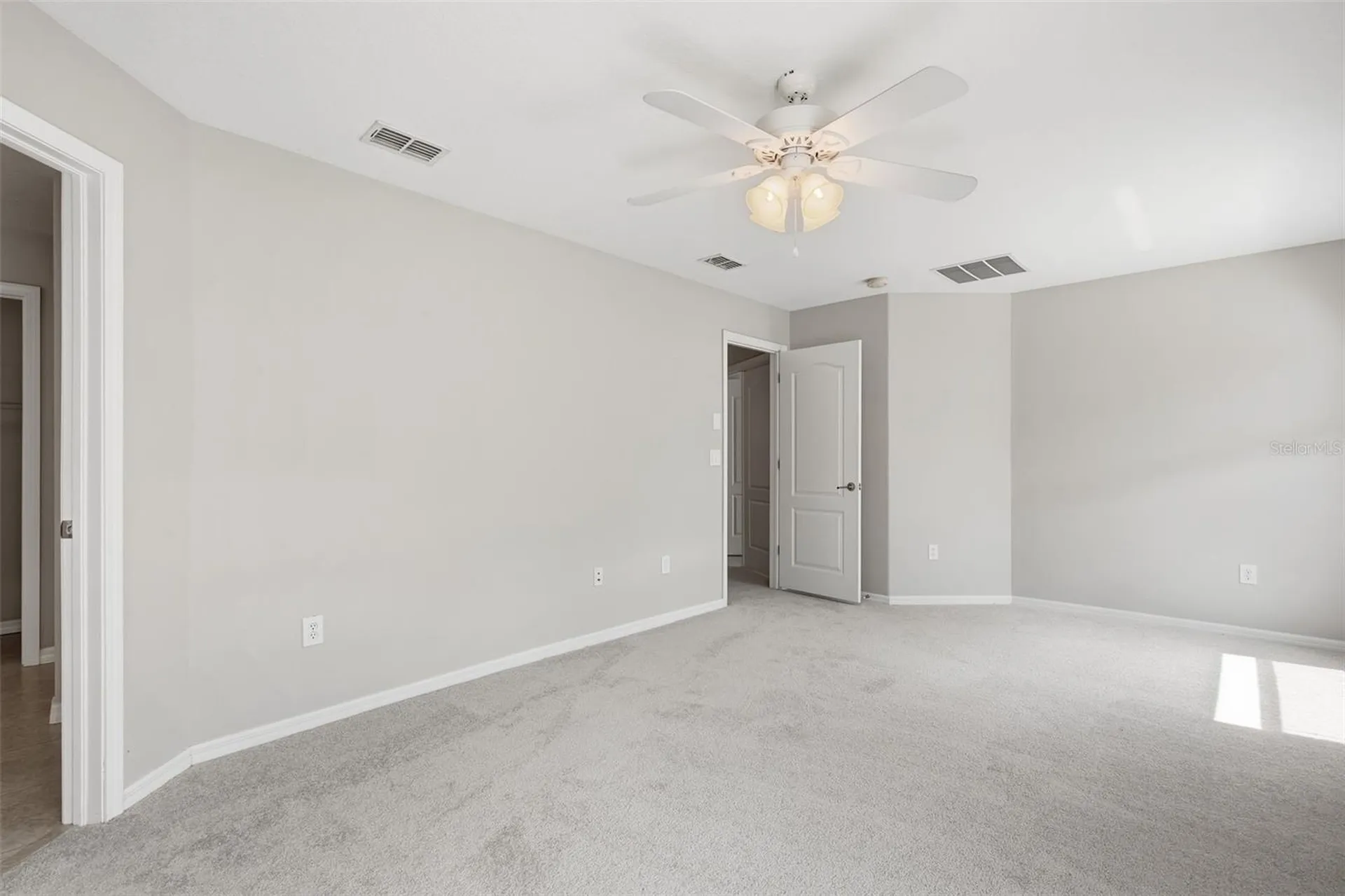 18318 Holland House Loop Land O Lakes FL 34638