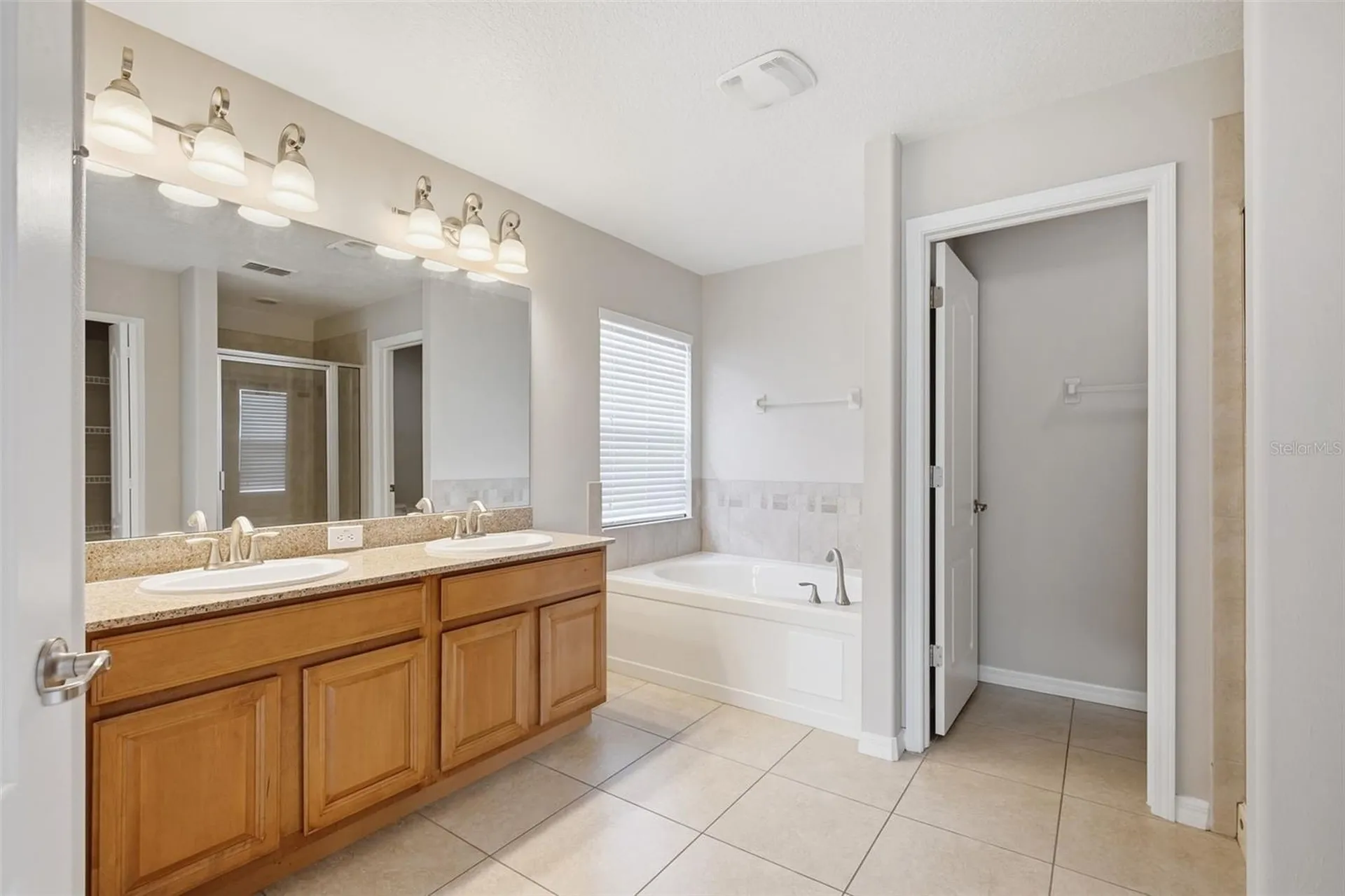 18318 Holland House Loop Land O Lakes FL 34638