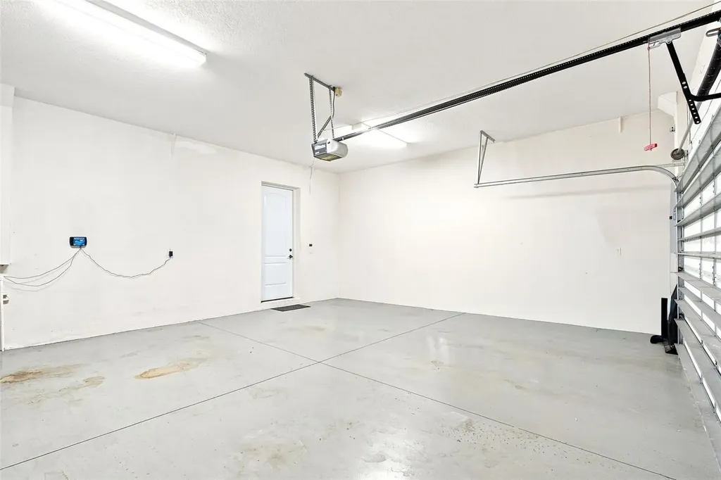 2557 W Platt Street Tampa FL 33609