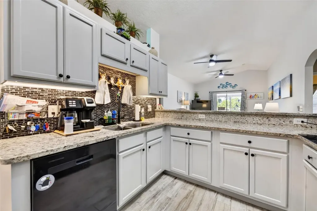 1390 Willow Crest Drive Clermont FL 34711