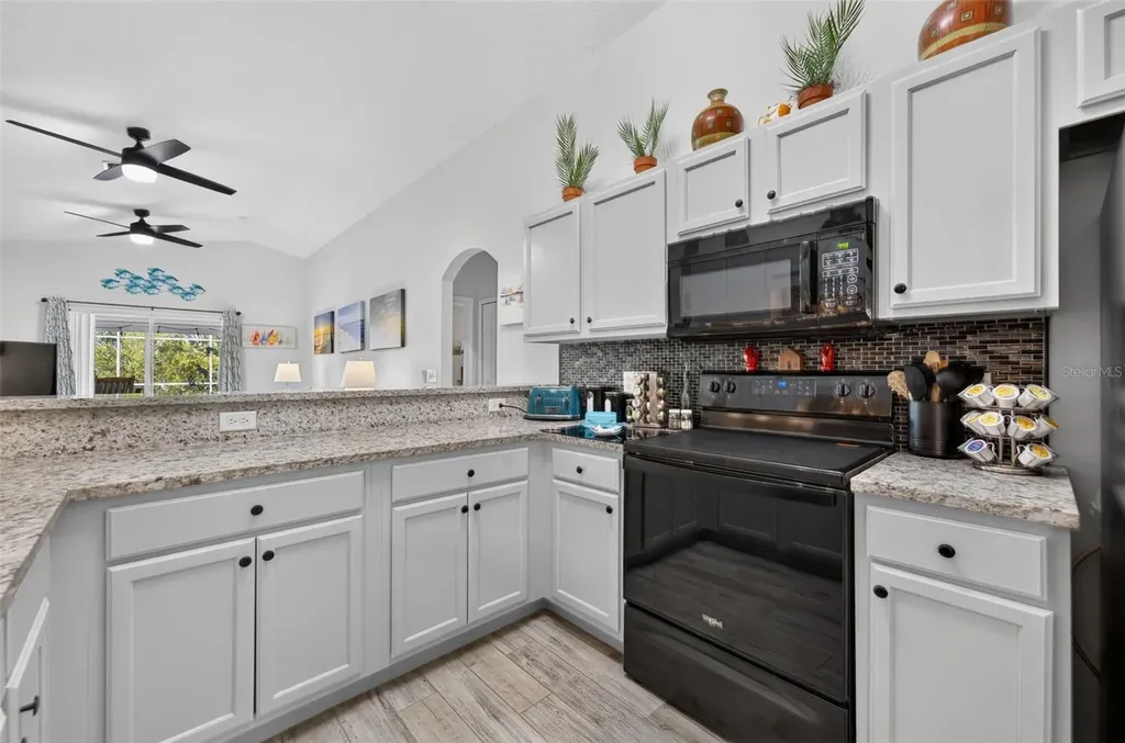 1390 Willow Crest Drive Clermont FL 34711