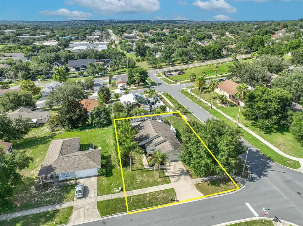 1390 Willow Crest Drive Clermont FL 34711