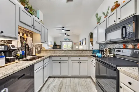 1390 Willow Crest Drive Clermont FL 34711