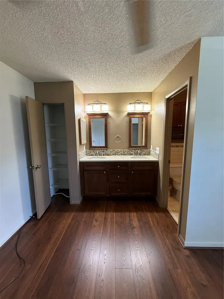 5911 N Fork Court Lakeland FL 33809