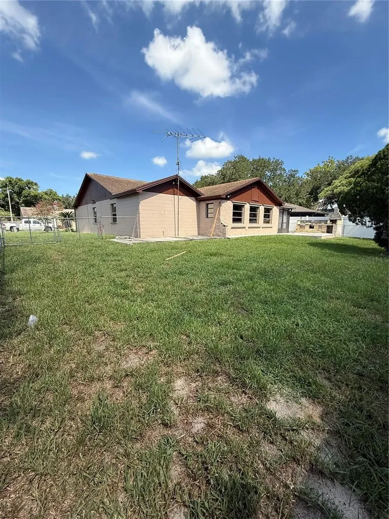5911 N Fork Court Lakeland FL 33809