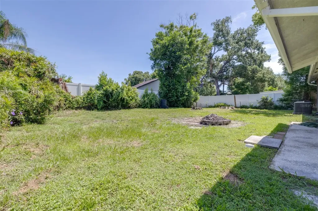 911 W Gaston Place Tampa FL 33604
