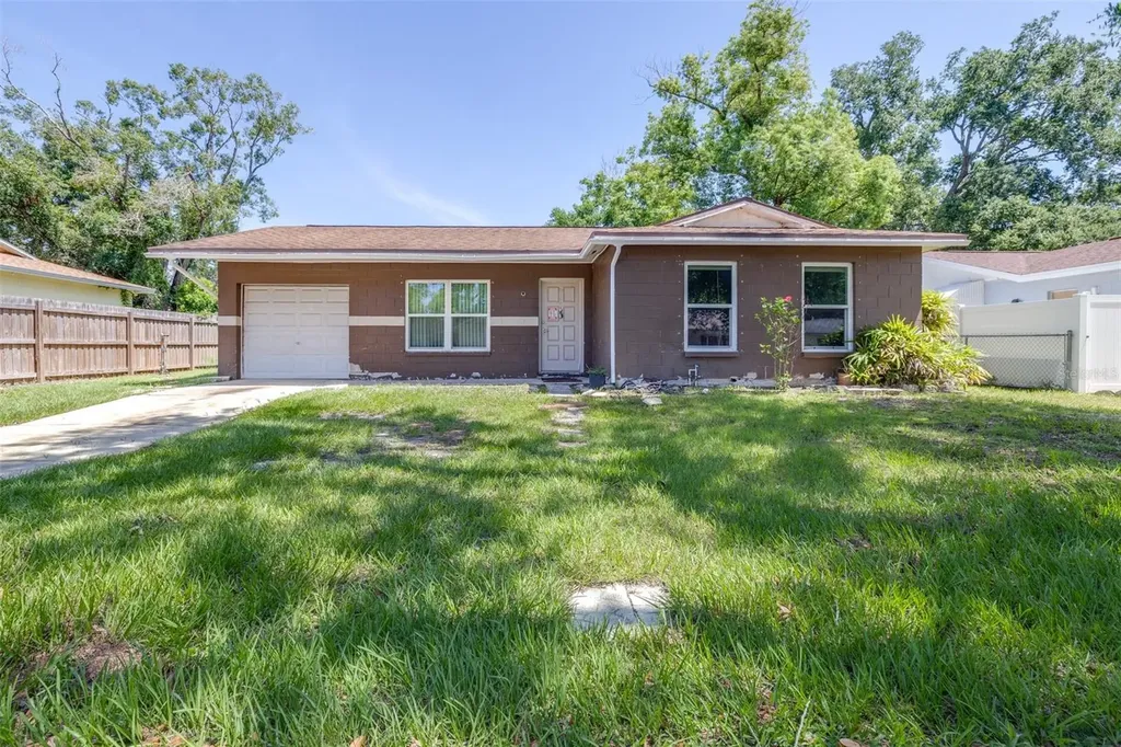 911 W Gaston Place Tampa FL 33604