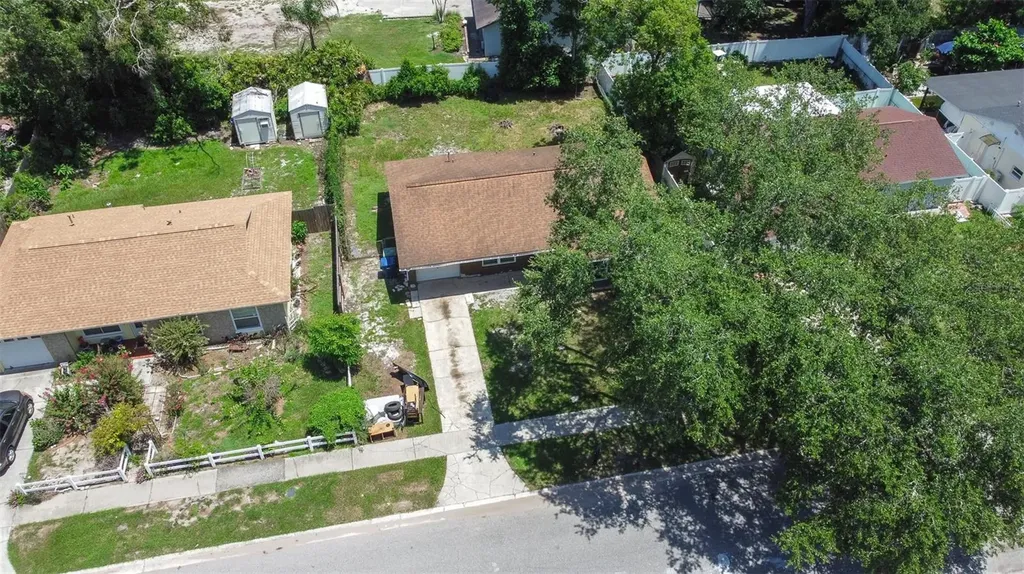 911 W Gaston Place Tampa FL 33604
