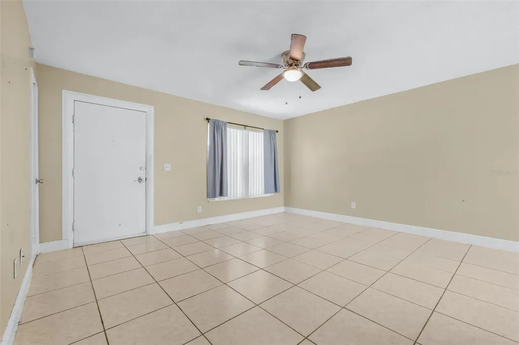 911 W Gaston Place Tampa FL 33604