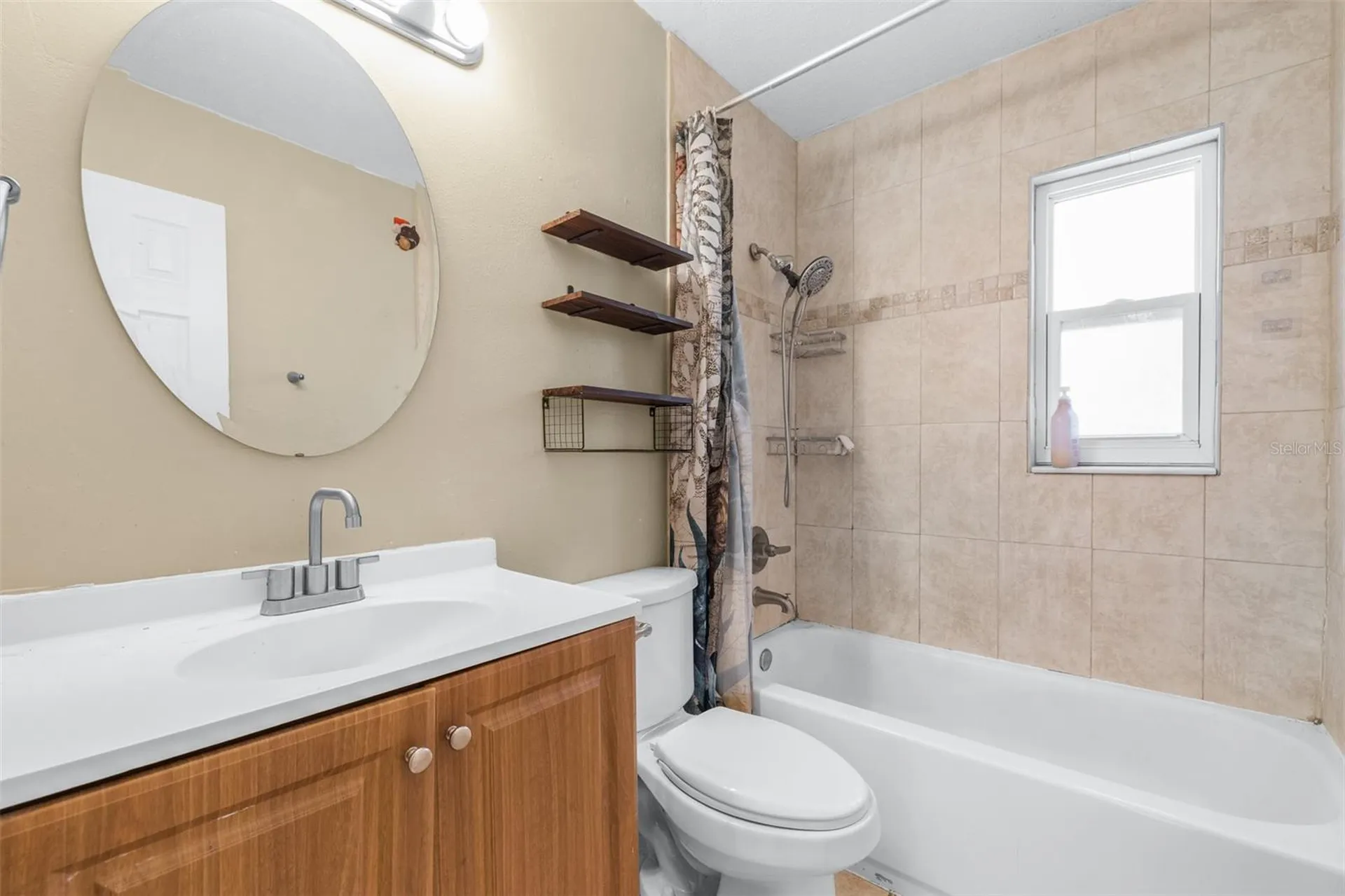 911 W Gaston Place Tampa FL 33604