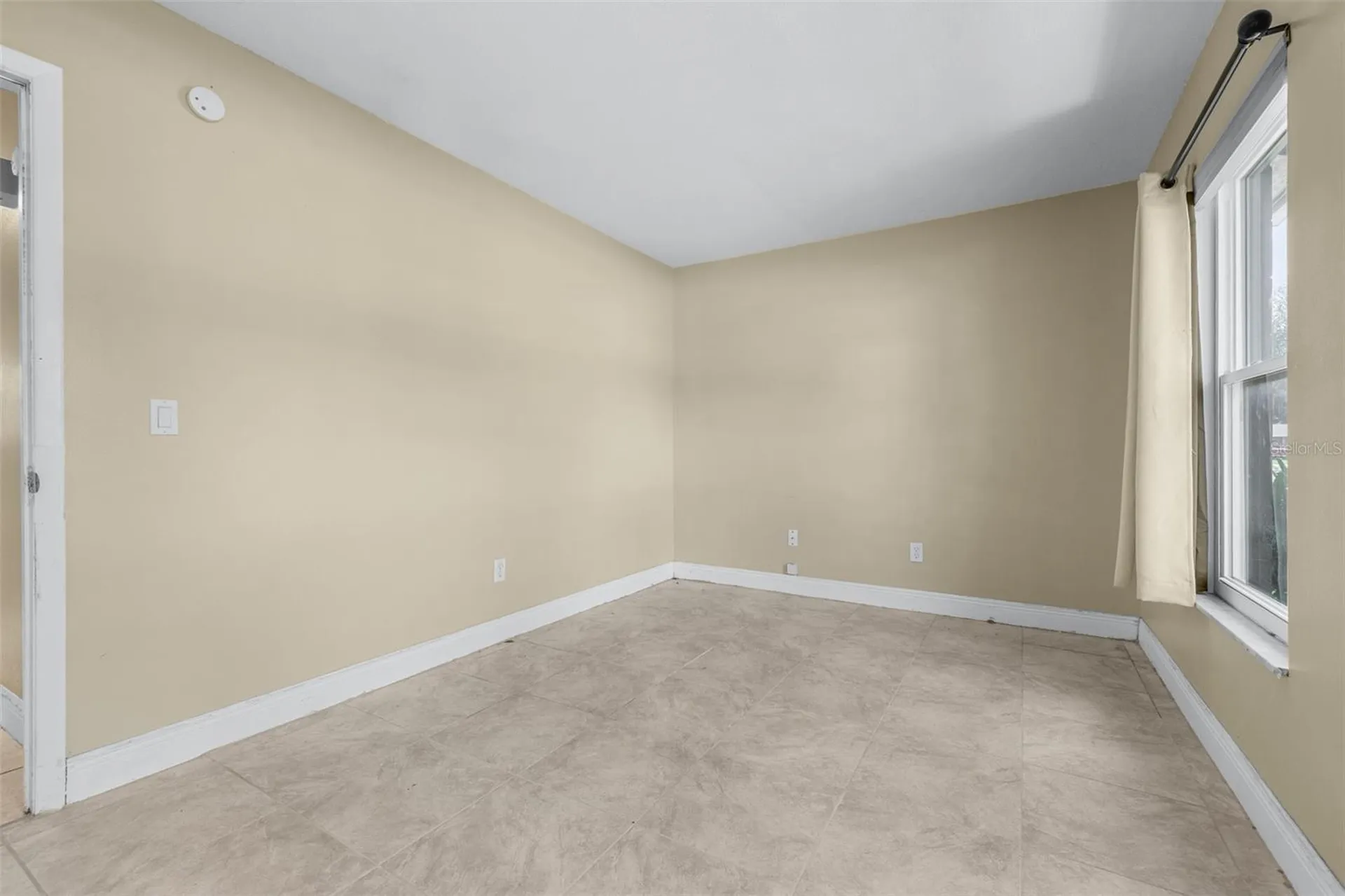 911 W Gaston Place Tampa FL 33604