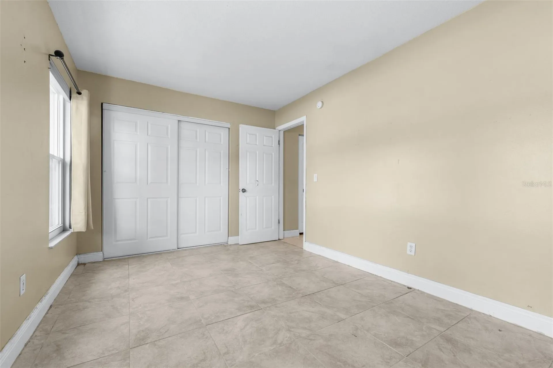911 W Gaston Place Tampa FL 33604
