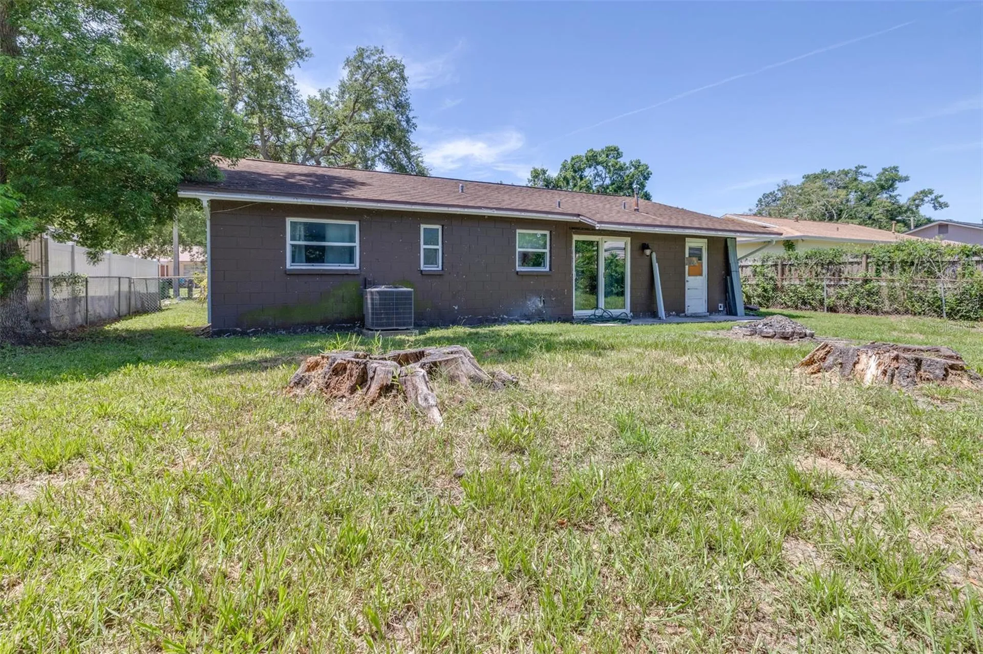 911 W Gaston Place Tampa FL 33604