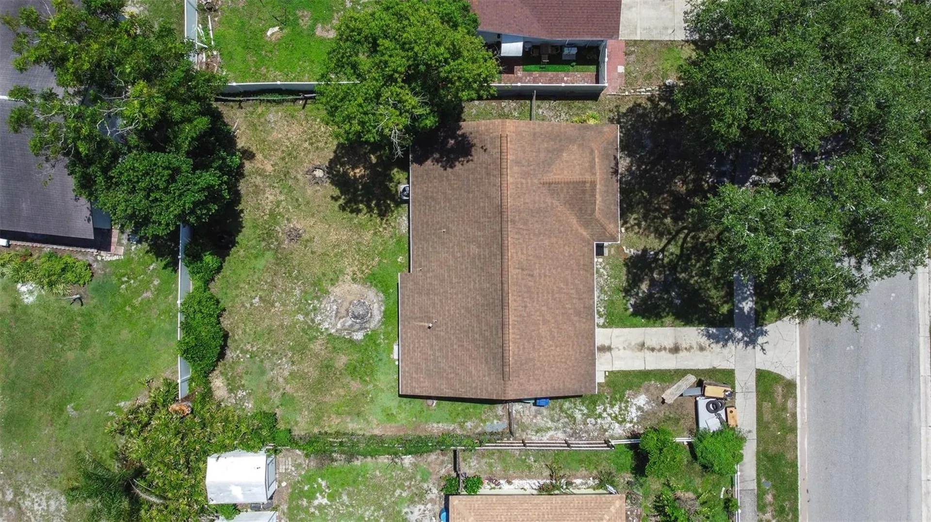 911 W Gaston Place Tampa FL 33604
