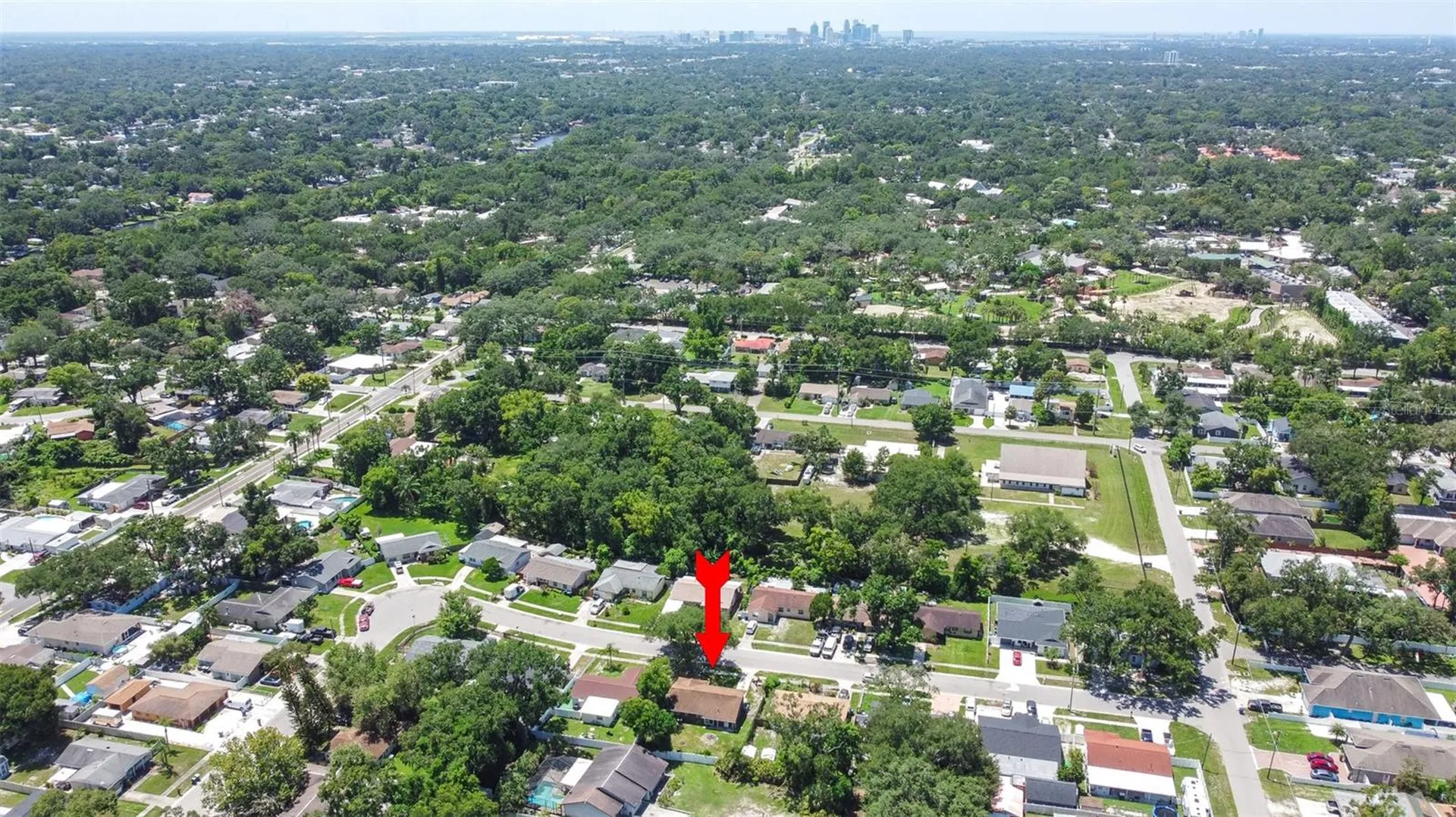 911 W Gaston Place Tampa FL 33604
