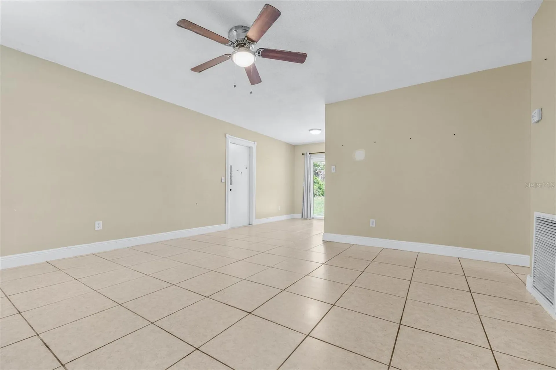 911 W Gaston Place Tampa FL 33604