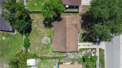 911 W Gaston Place Tampa FL 33604