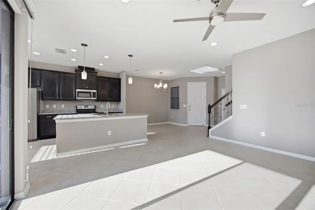4905 Wandering Way Wesley Chapel FL 33544