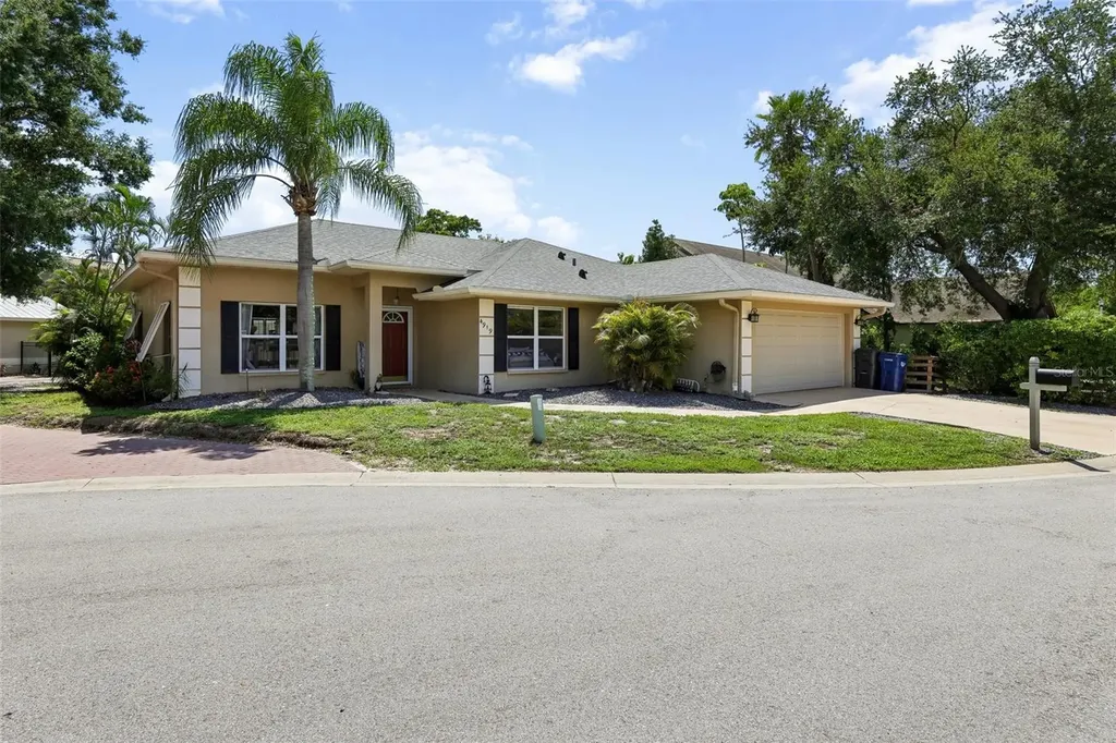 4919 32nd Avenue Drive W Bradenton FL 34209