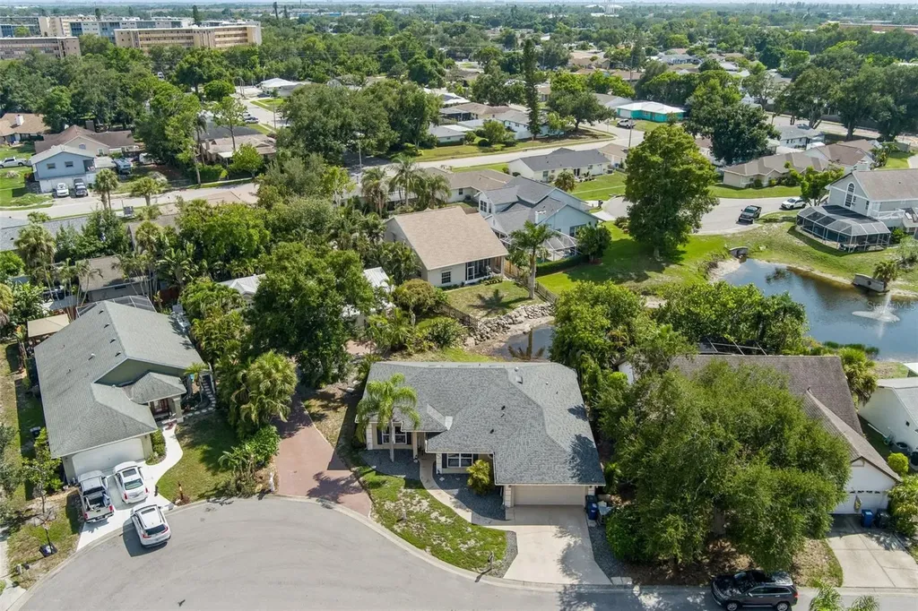 4919 32nd Avenue Drive W Bradenton FL 34209