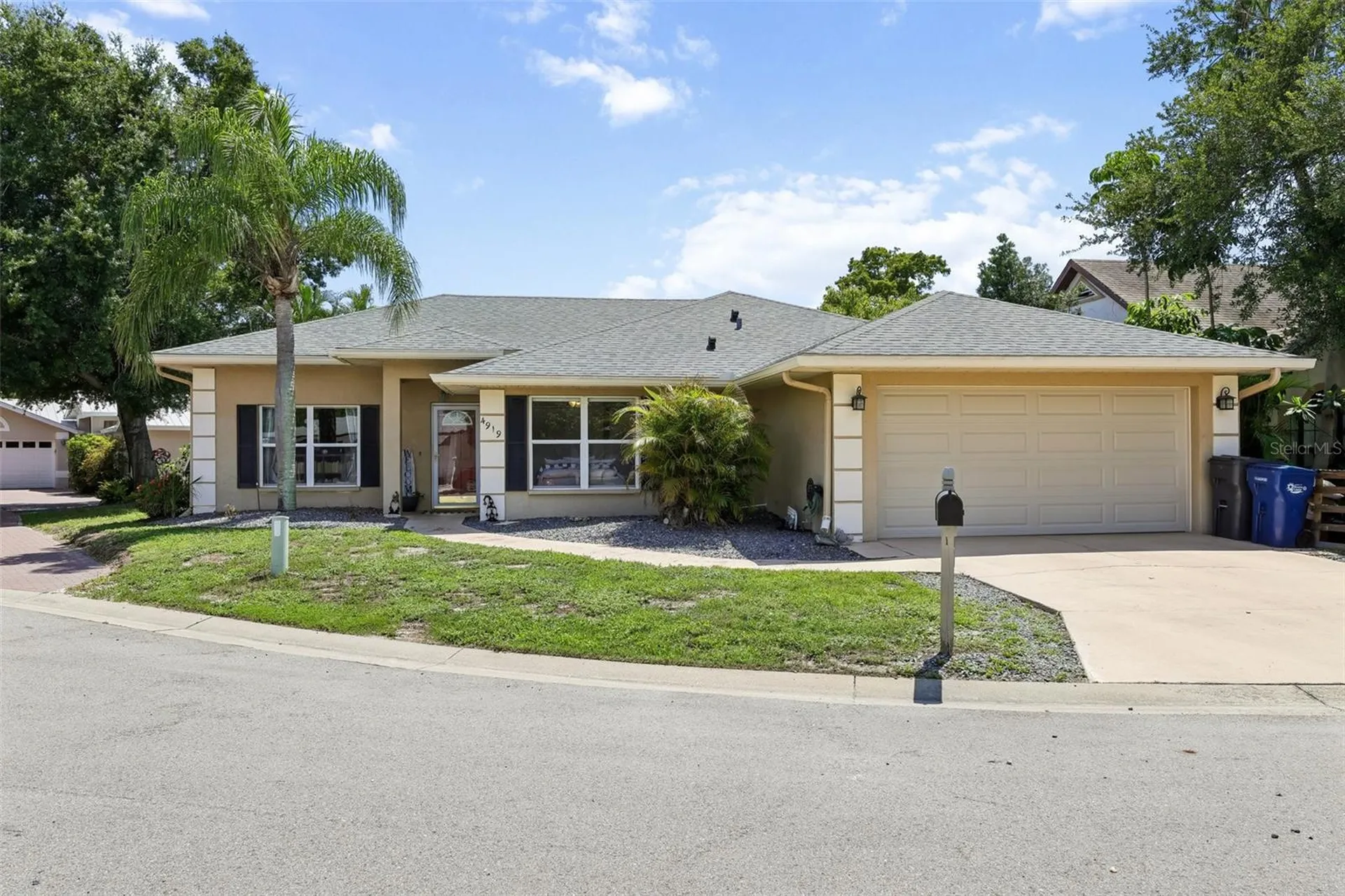 4919 32nd Avenue Drive W Bradenton FL 34209