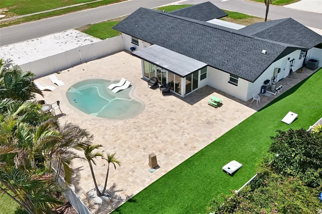 7221 15th Avenue Drive W Bradenton FL 34209