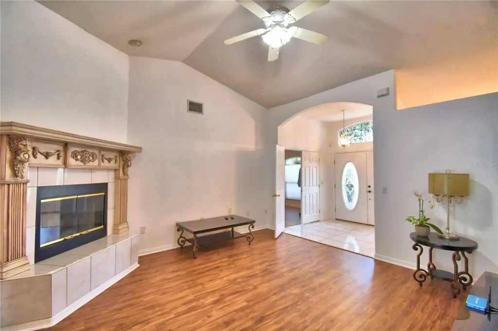 166 Winona Circle Auburndale FL 33823