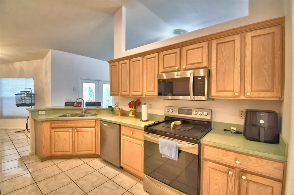 166 Winona Circle Auburndale FL 33823