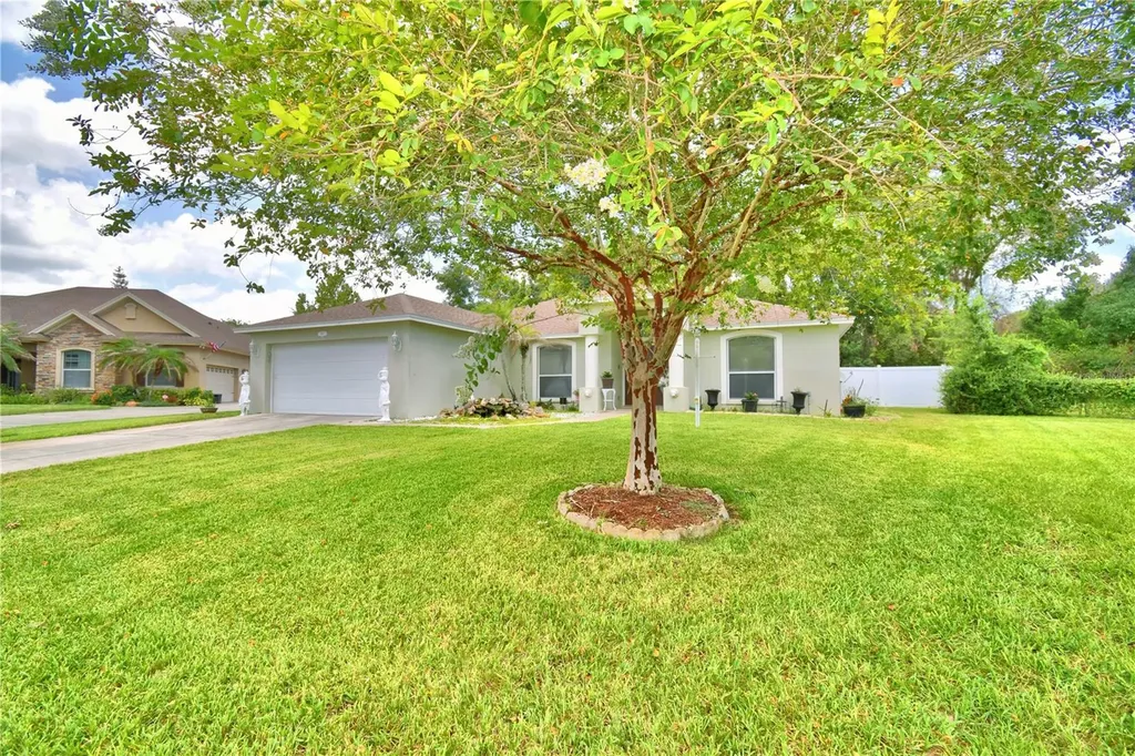 166 Winona Circle Auburndale FL 33823