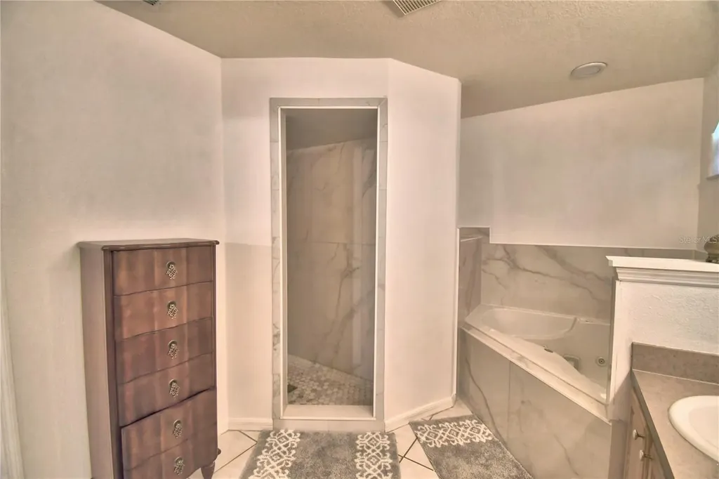 166 Winona Circle Auburndale FL 33823