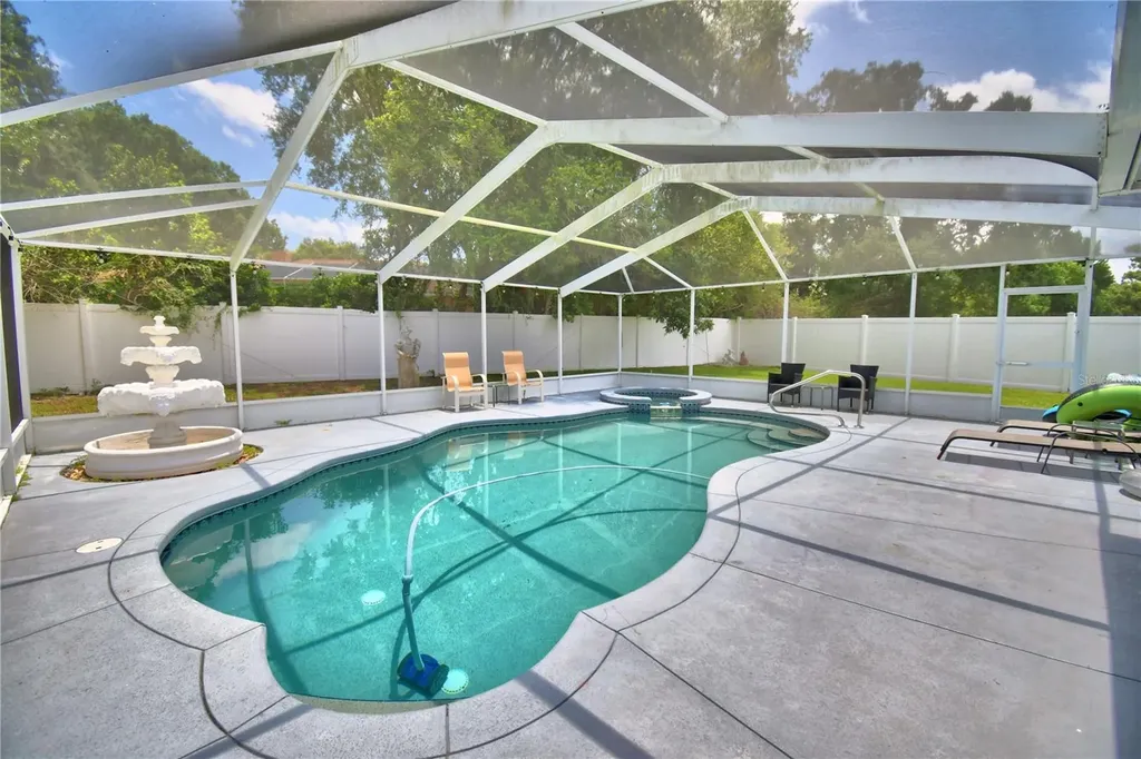 166 Winona Circle Auburndale FL 33823