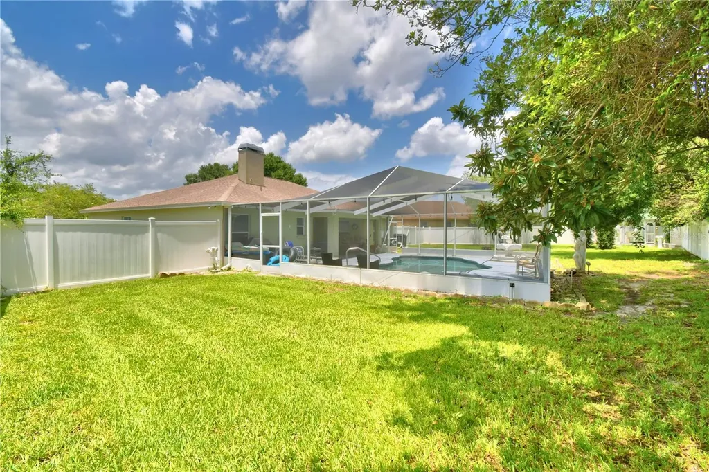 166 Winona Circle Auburndale FL 33823
