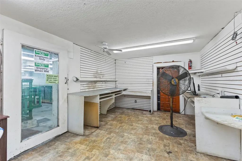 5034 N Nebraska Avenue Tampa FL 33603