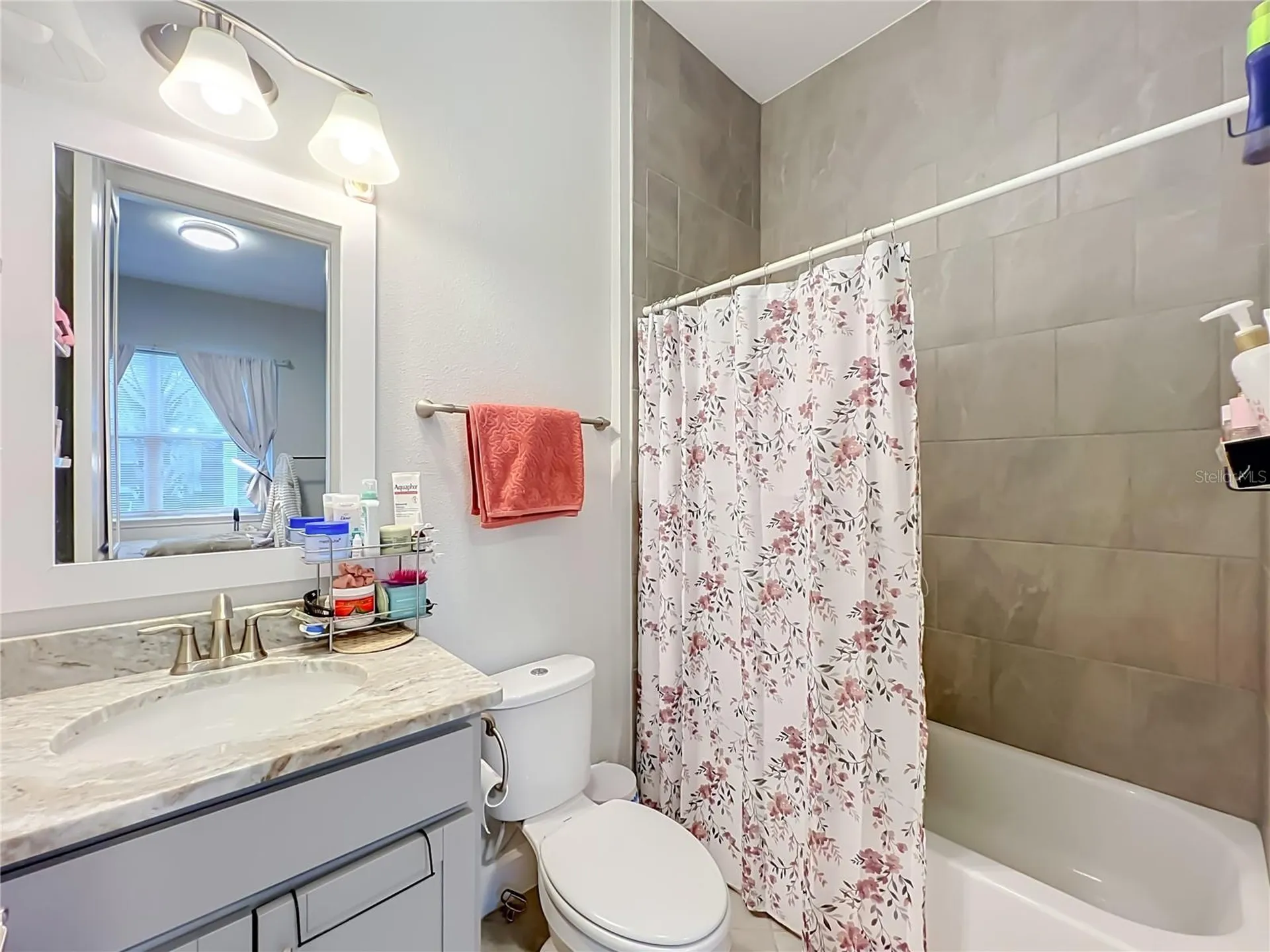 3427 Norman Lewis Alley Orlando FL 32828