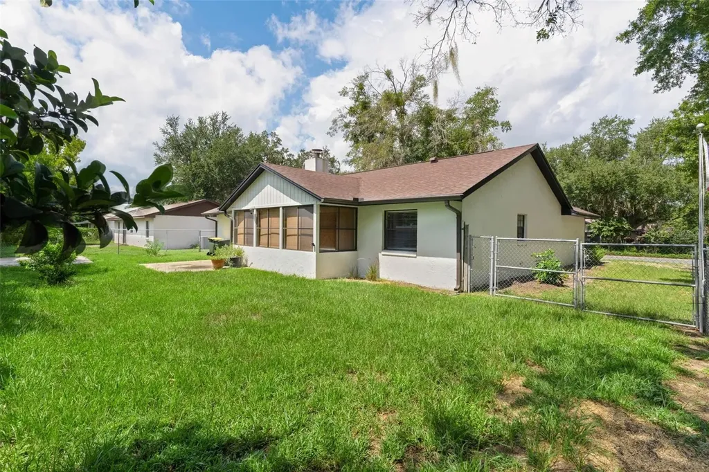 1401 14th Street Clermont FL 34711