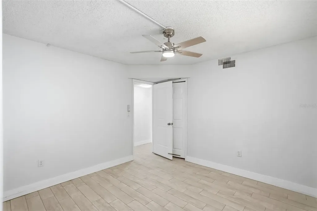 4775 Cove Circle St Petersburg FL 33708