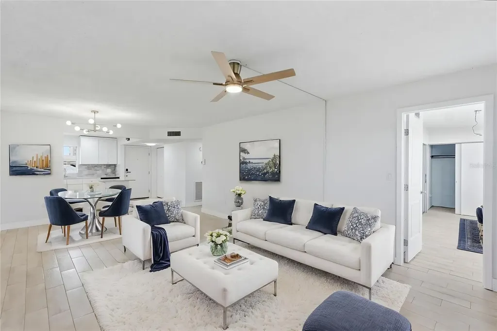4775 Cove Circle St Petersburg FL 33708