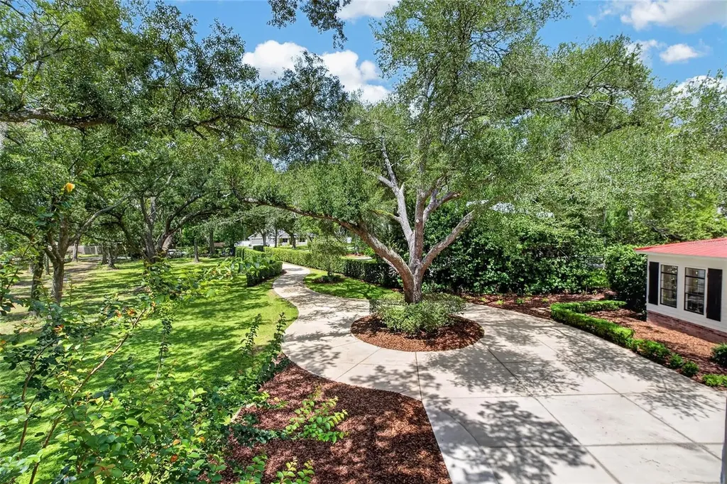 16317 Emerald Cove Lutz FL 33549