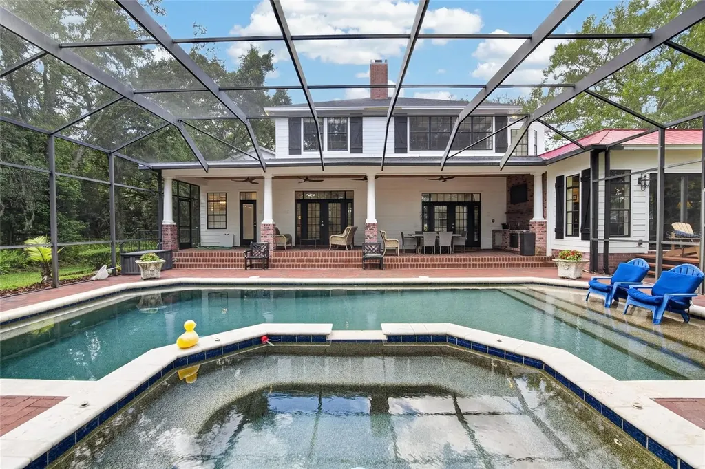 16317 Emerald Cove Lutz FL 33549