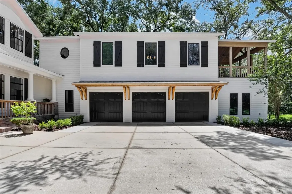 16317 Emerald Cove Lutz FL 33549