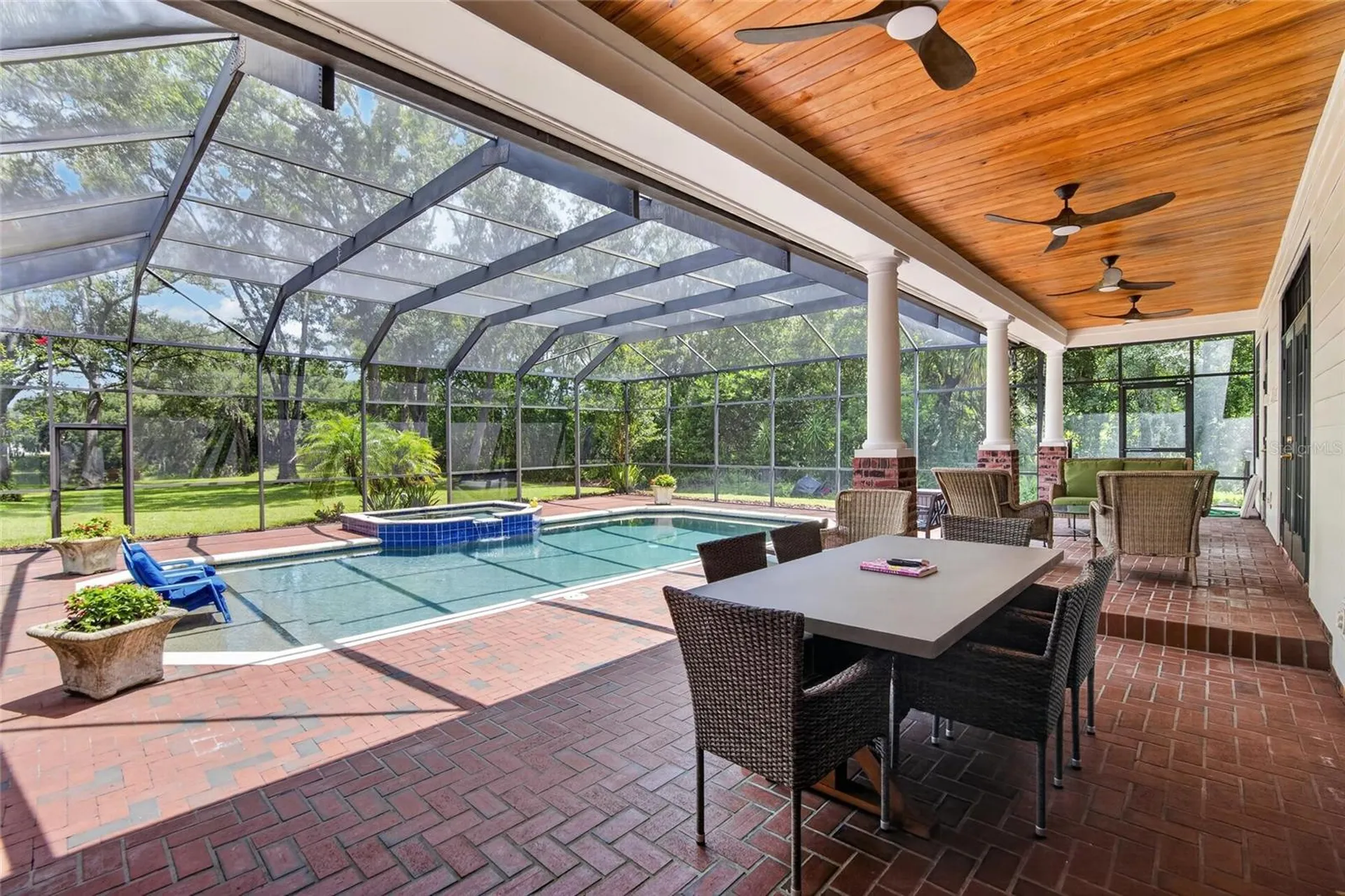 16317 Emerald Cove Lutz FL 33549