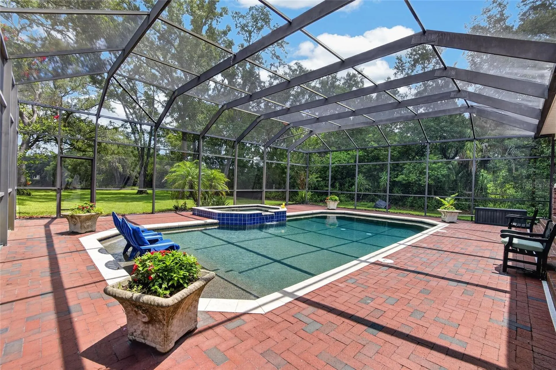 16317 Emerald Cove Lutz FL 33549