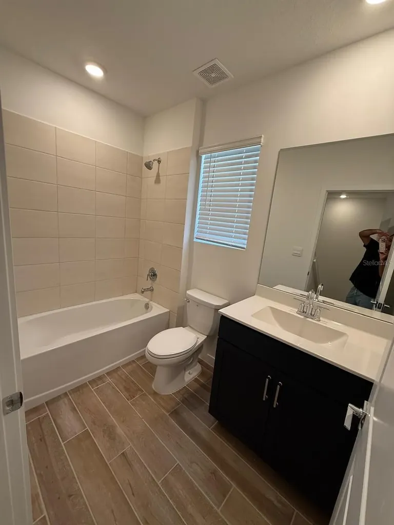 142 NE 14th Terrace Homestead FL 33033