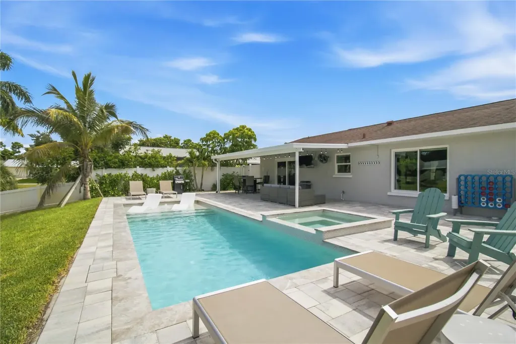 920 68th Street NW Bradenton FL 34209