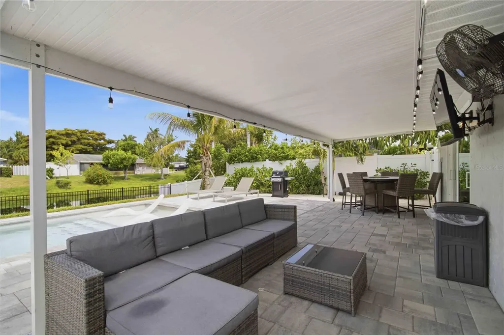 920 68th Street NW Bradenton FL 34209