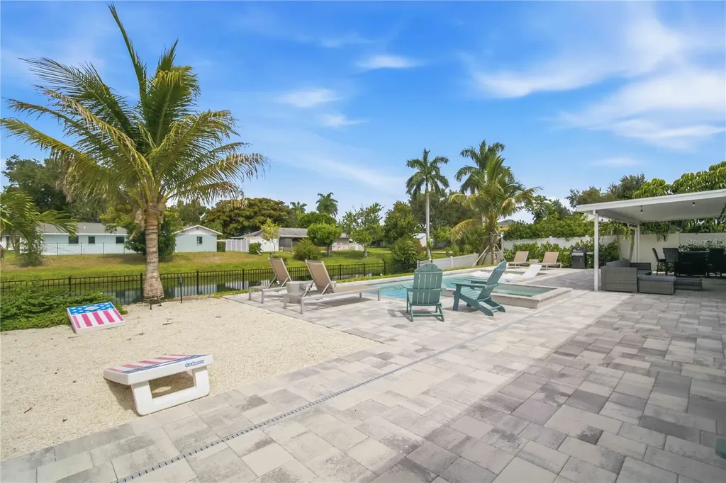 920 68th Street NW Bradenton FL 34209